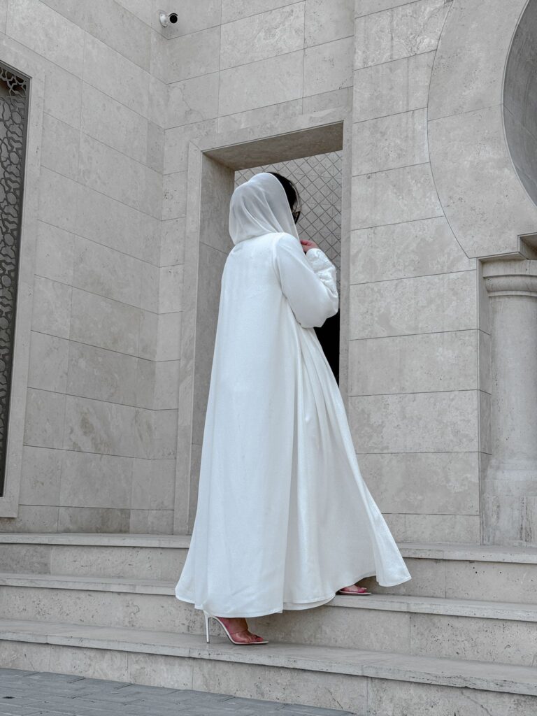 عباية روز ( ٣ قطع )